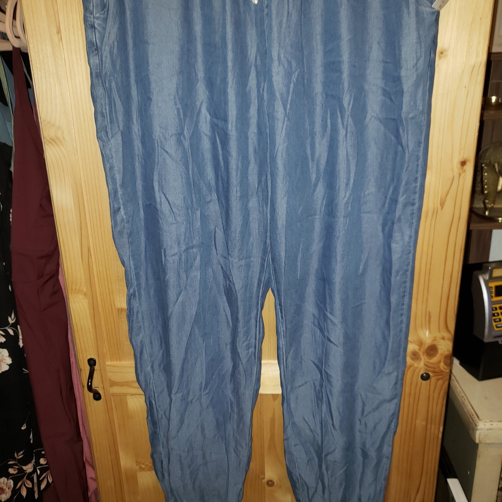 Wonderly Women's Blue Ankle Jeans